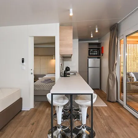 营地 Kamp Oaza Lucica *