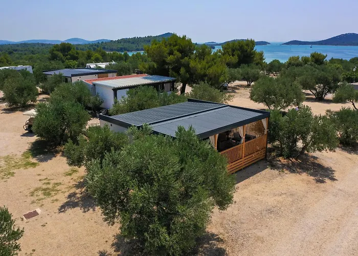 Kamp Oaza Lucica Camping
